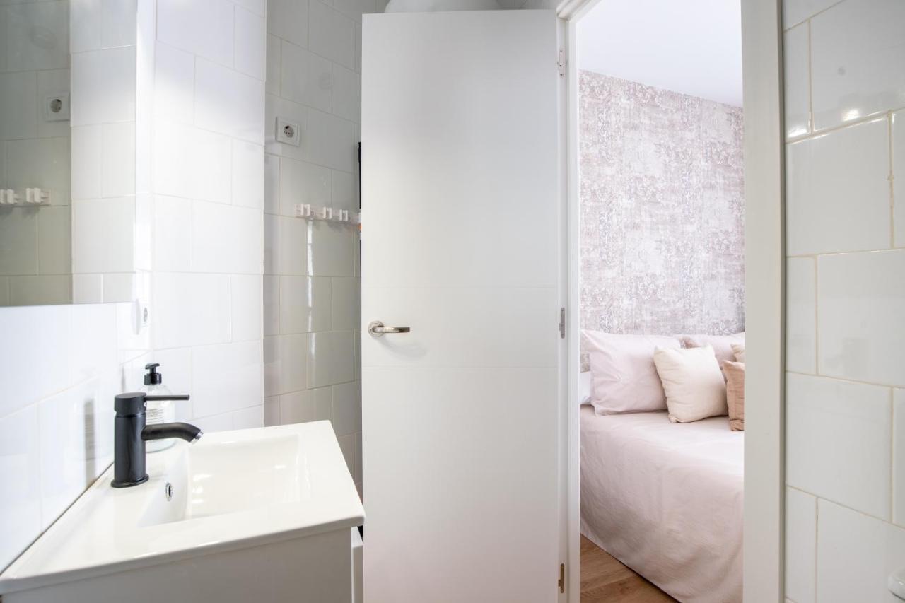 Bt Alfalfa Excelente Ubicacion Ideal Para Parejas 塞维利亚 外观 照片